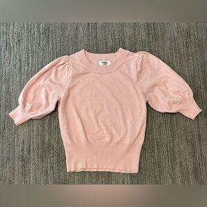 BB Dakota super soft knit top.